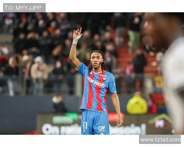 全球马姓足球巨星排名：从马赫雷斯到马尔基尼奥斯的巅峰之路